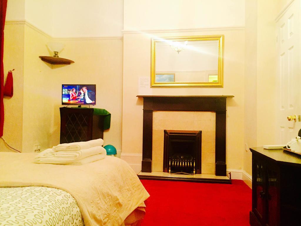 Southend Inn Hotel - Close To Beach, Train Station & Southend Airport Номер фото